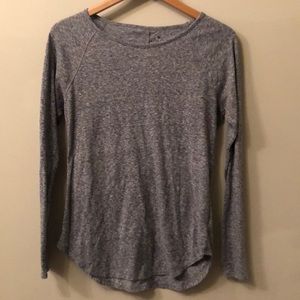 Athleta lightweight shirt in heather gray